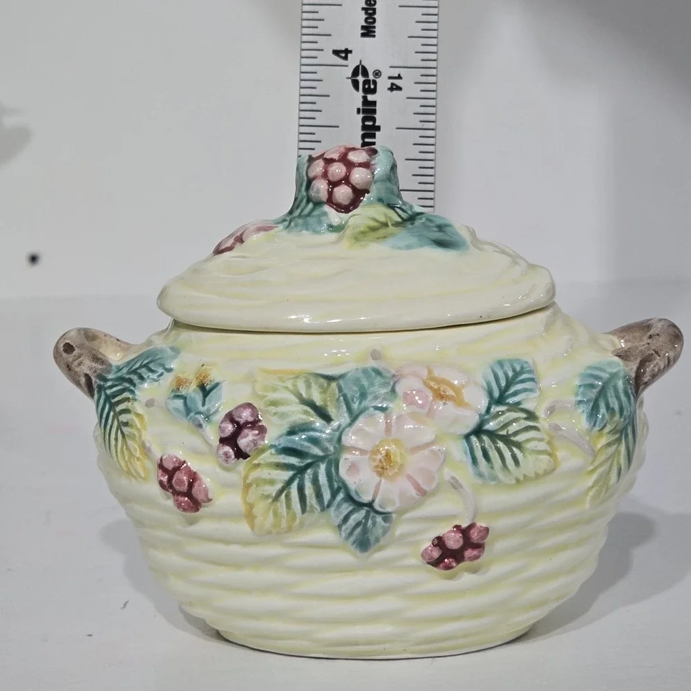 Vintage Blackberry Basketweave Creamer Sugar Bowl‎ Set 1988 Cottagecore Berry